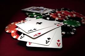 Tampilan live dealer Roulette Perancis di layar smartphone dengan streaming jernih